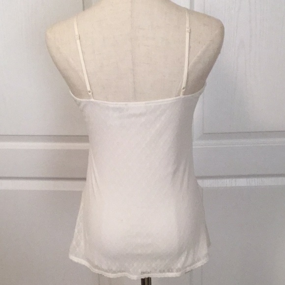 No Boundaries 🛍 cream-colored lace camisole - Picture 3 of 4